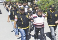 14 kişilik çete, polisin şafak baskınıyla yakalandı