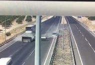 14 kişinin yaralandığı zincirleme kazanın görüntüleri ortaya çıktı 