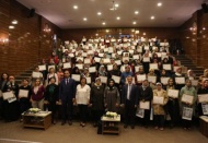141 kursiyer daha sertifikalarını aldı