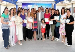 70 kursiyer daha sertifikalarını aldı 