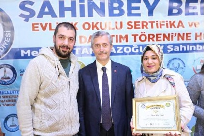 151 kursiyer daha sertifikalarını aldı