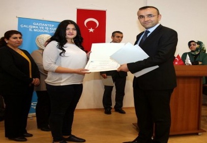 241 kursiyere sertifikaları törenle verildi