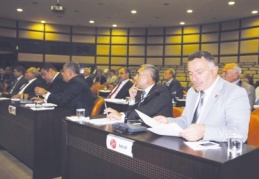 74 madde görüşüldü