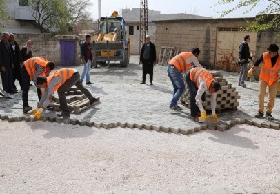 30 mahallede kilit taşı çalışmasının yapılıyor