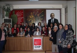 8 Mart cinsiyetten kaynaklı her türlü ayrımcılığa ve şiddete başkaldırı günü