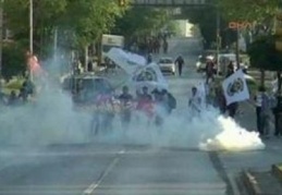 1 Mayıs, gaz bombalı ve tazyikli su müdahalesi ile geçti