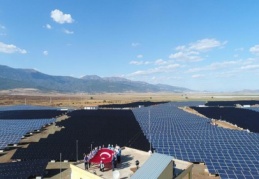 25 megavat gücündeki güneş enerjisi santrali üretime başladı