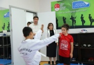 12 merkezde 12 branşla ortalama 10 bin 700 sporcu adayına spor eğitimi verdi