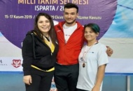 50 metre serbest kategoride altın madalya kazandı