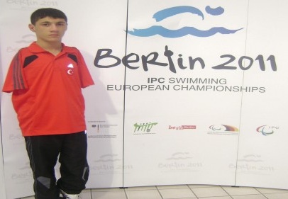 50 metre serbestte Avrupa Şampiyonu oldu