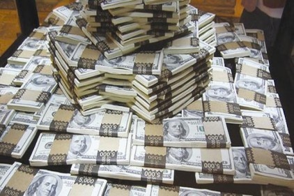 1 milyar 460 milyon dolar kaynağı belirsiz para çıkışı oldu