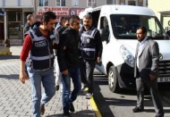 1,5 milyon dolarlık gaspın zanlıları FETÖ’cü polis çıktı