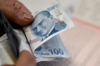 1,5 milyon emekli promosyonunu cebine koydu