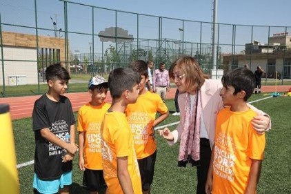1 milyon genç nüfus sporla buluşturuldu