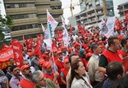 Gaziantep’te günde 12 bin çift ayakkabı üretiliyor