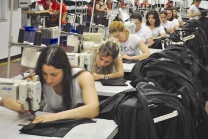 1.6 milyon kişi niteliklerinin altında işlerde çalışıyor