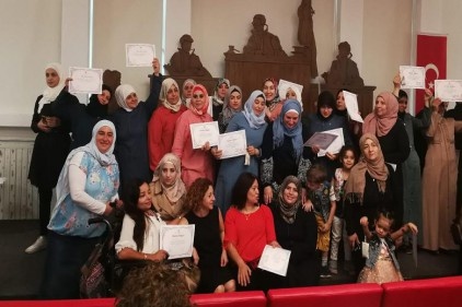 50 mülteci kadına “Liderlik Eğitimleri” sertifikası verildi