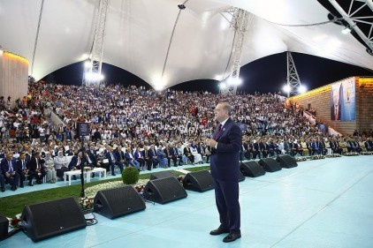 &#8220;16 Nisan halk oylaması yönetim biçimini değiştiği dönüm noktasıdır