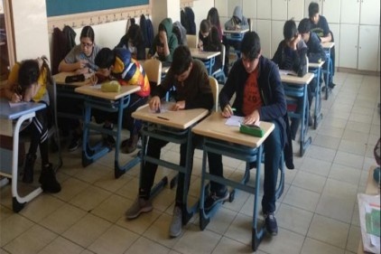 10 öğrenci final sınavına katılmaya hak kazandı