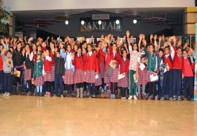 737 öğrenci sinema ile buluştu