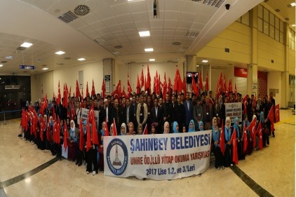 147 öğrenci Umre&#8217;ye gönderildi