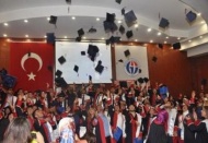 208 öğrencimezun oldu mezun sayısı bine ulaştı