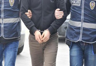 11 öğretim görevlisi gözaltında