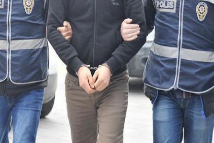 11 öğretim görevlisi gözaltında