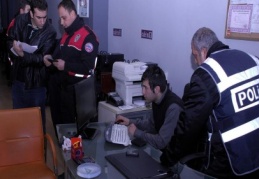 18 okul çevresinde ''Güvenli Okul Uygulaması'' yapılıyor 