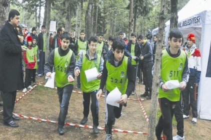 15 okuldan 500 öğrenci yön bulmaya çalıştı