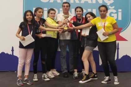100 okuldan 511 sporcu yarıştı!