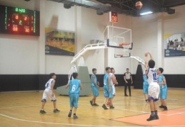 21 okulun basketbol takımından 300’ü aşkın sporcu öğrenci forma giyecek