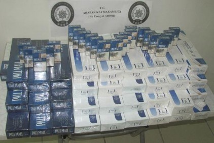 360 paket kaçak sigara ele geçirildi.