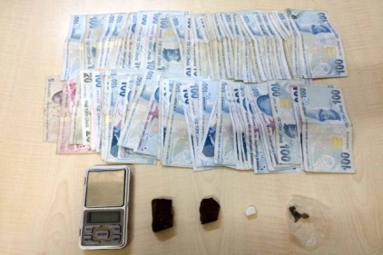 560 paket kaçak sigara yakalandı
