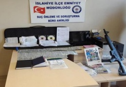 1 pompalı tüfek ve 35 adet fişek ele geçirildi 