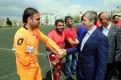 24 puanla grubunu lider tamamladı