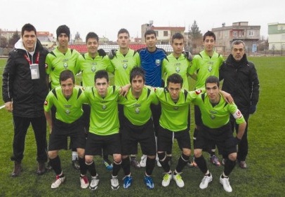 32 puanla grup birincisi oldu