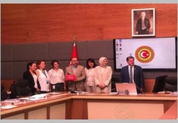 "36 Ruhsatlı Hayvanat Bahçesinde en az 16 bin yaban hayvanı tutsak" 