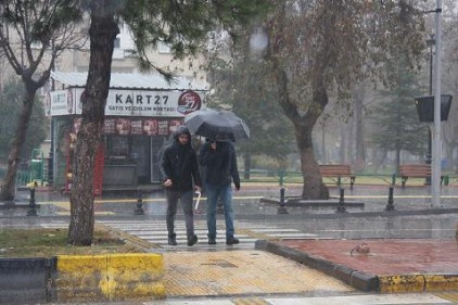 24 saatte metrekareye 36,6 kilogram yağış düştü