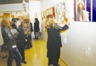 25 sanatçı kadın resim, seramik ve fotoğraflarını sergiledi