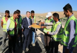12 şeritli Yeşilvadi Bulvarı’nın 6 şeridi asfaltlanarak trafiğe açıldı