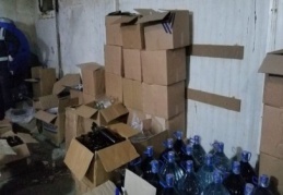 566 şişe sahte alkol ele geçirildi 