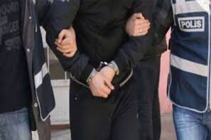 6 suçtan aranan şahıs yakalandı 