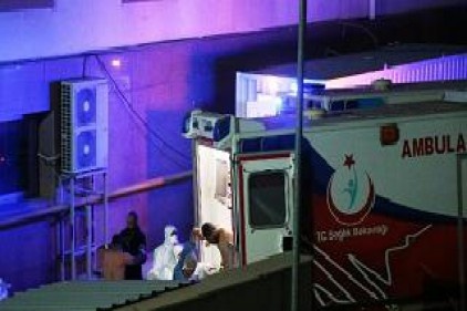 9 Suriyeli kimyasal şüphesiyle Gaziantep&#039;e getirildi