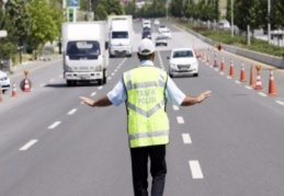 262 sürücü ve araç plakasına hız ihlalinden ceza yazıldı