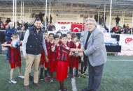 21 takıma kupa, 315 sporcuya madalya ve sertifika sunuldu