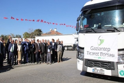20 TIR&#8217;dan fazla insani yardım malzemesinin toplandı