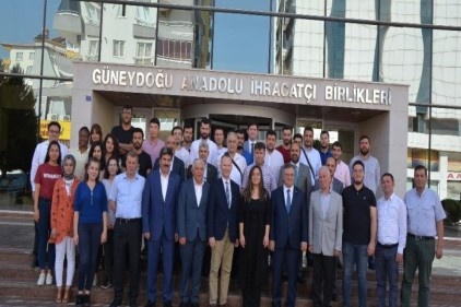 168 ülkeye, Türkiye&#8217;nin ürettiği halılar ihraç edildi