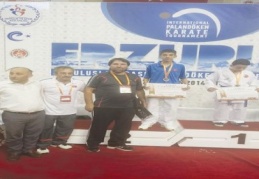 11. Uluslararası Palandöken Karate Turnuvası’ndan madalya ile döndüler