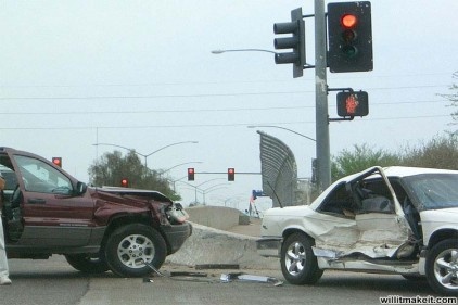 12 yaralamalı ve 37 hafif maddi, hasarlı trafik kazası meydana geldi